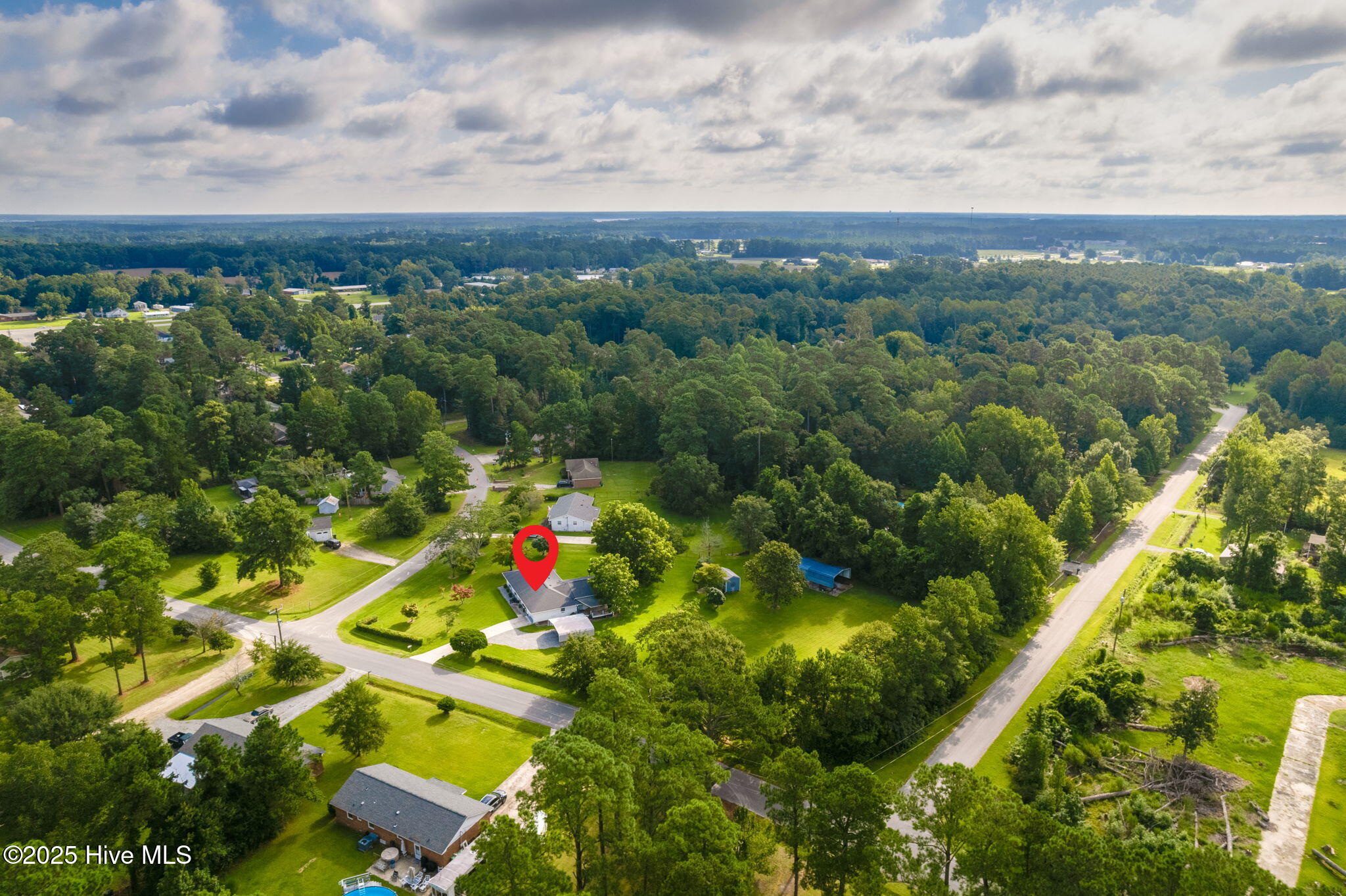 201 Queens Road Hubert, NC 28539 - Photo 8 of 59 Located within minutes of Hammocks Beach State Park