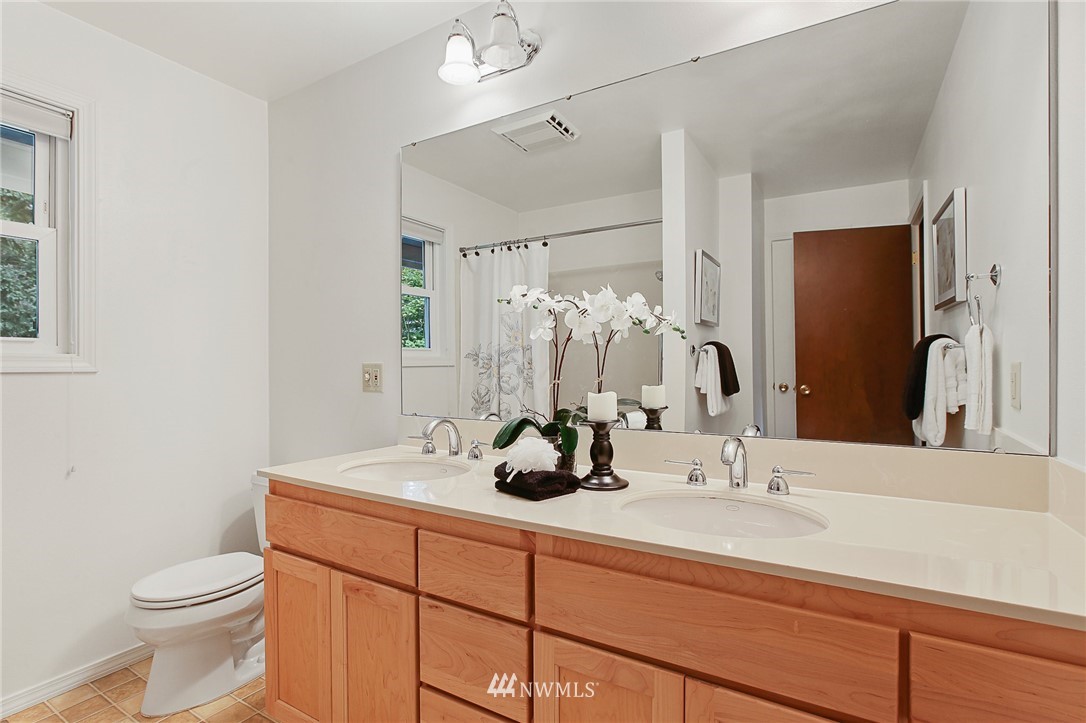 9220 Northeast 188th Street Bothell, WA 98011 - Photo 22 of 34 Gallery Image 22