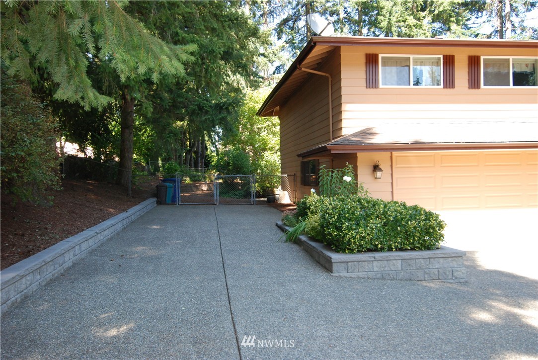9220 Northeast 188th Street Bothell, WA 98011 - Photo 29 of 34 Gallery Image 29