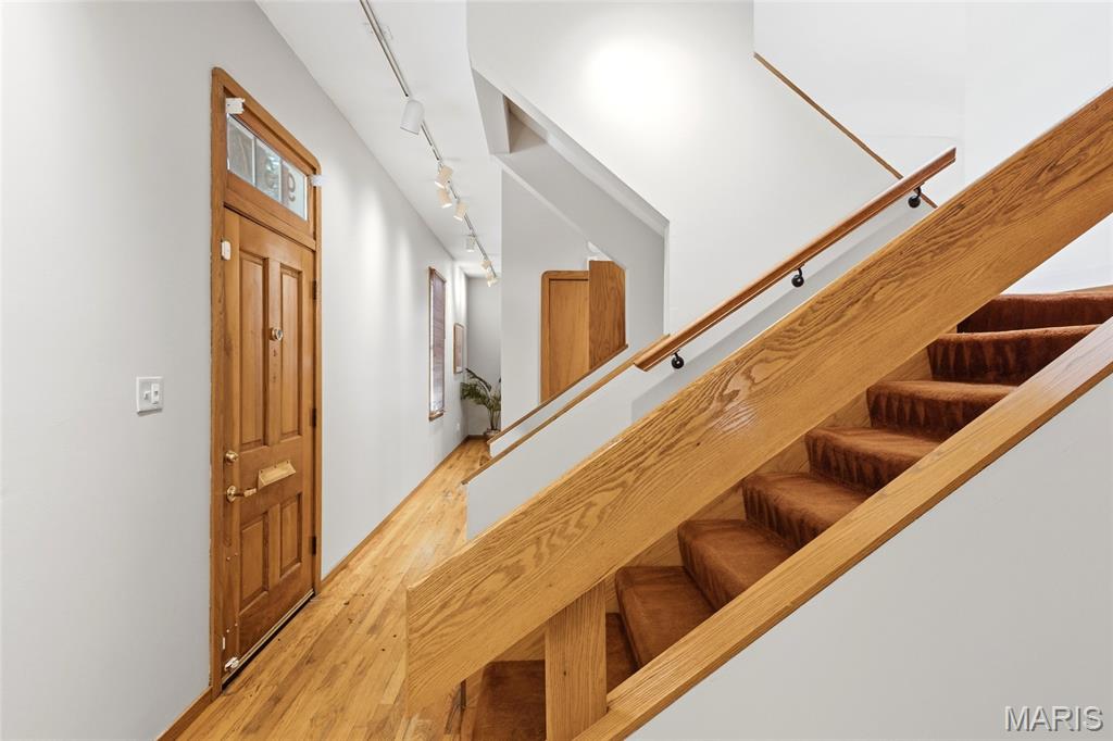 937 Rutger Street St. Louis, MO 63104 - Photo 3 of 43 Gallery Image 3