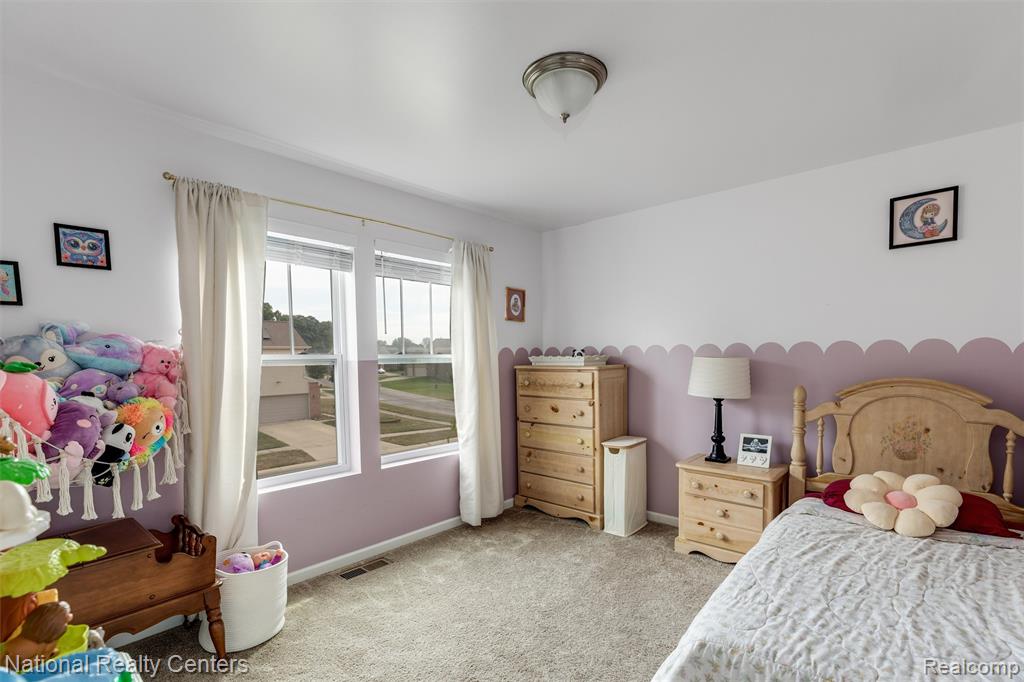 13456 Stamford Road Belleville, MI 48111 - Photo 21 of 35 Gallery Image 21