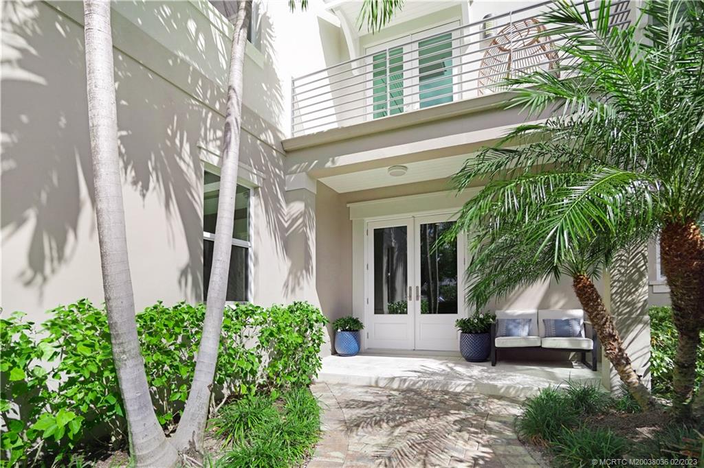 3249 Cove Road Tequesta, FL 33469 - Photo 3 of 64 Gallery Image 3