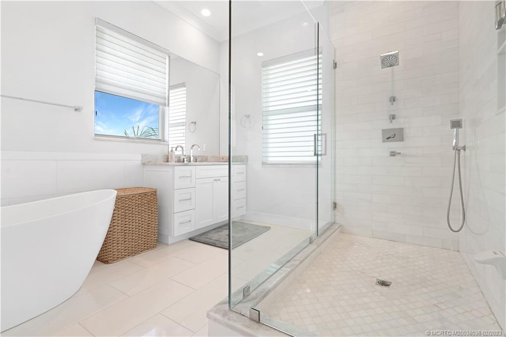 3249 Cove Road Tequesta, FL 33469 - Photo 31 of 64 Gallery Image 31