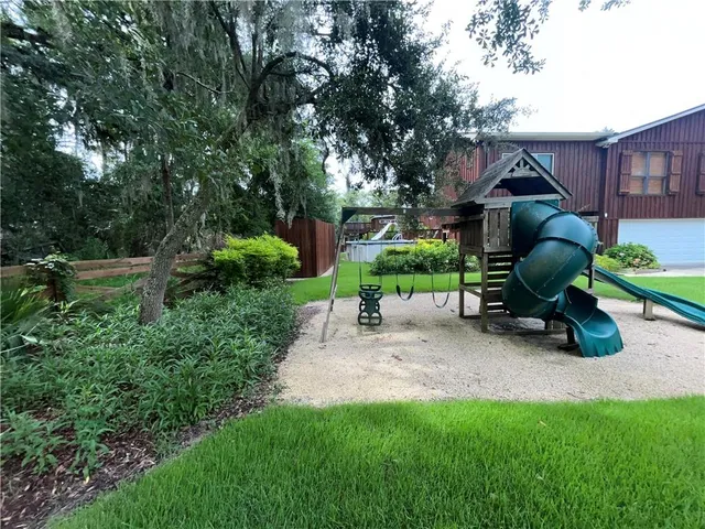 $949,999 | 16704 Meisner Road, Springfield, LA 70462