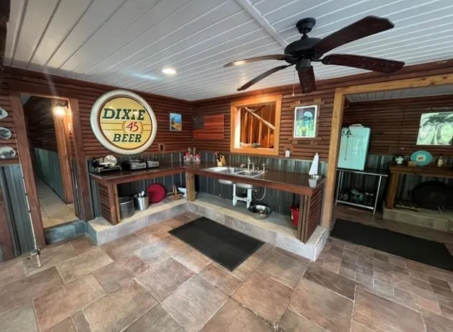 $949,999 | 16704 Meisner Road, Springfield, LA 70462