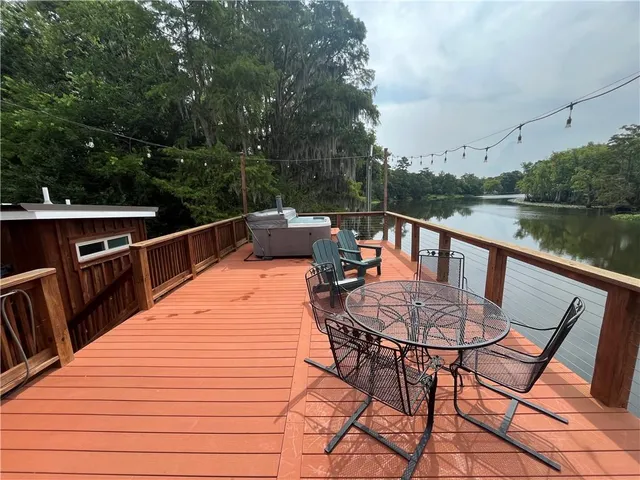 $949,999 | 16704 Meisner Road, Springfield, LA 70462