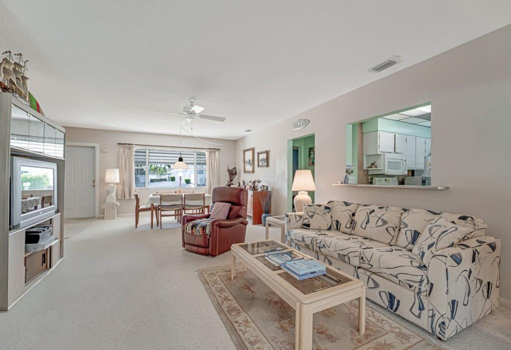 1122 Beach Road Singer Island, FL 33404 - Photo 6 of 34 Photo 6