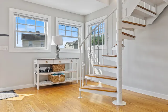 $3,400 | 176 Shore Road, Clinton, CT 06413