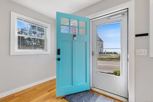 $3,400 | 176 Shore Road, Clinton, CT 06413