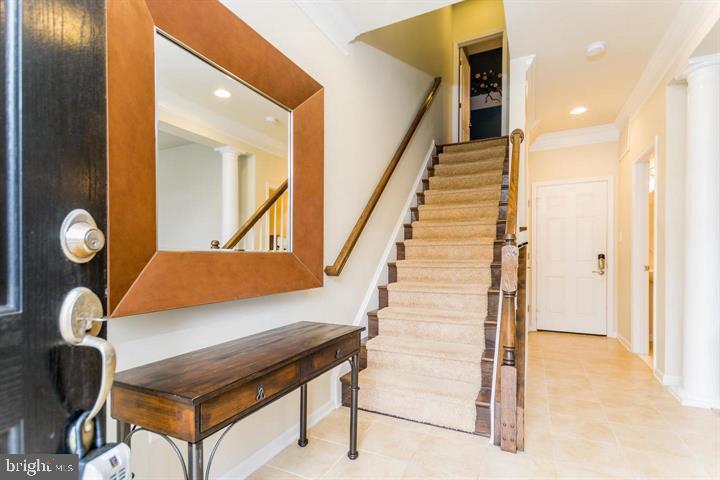 42799 Hay Road Ashburn, VA 20147 - Photo 3 of 27