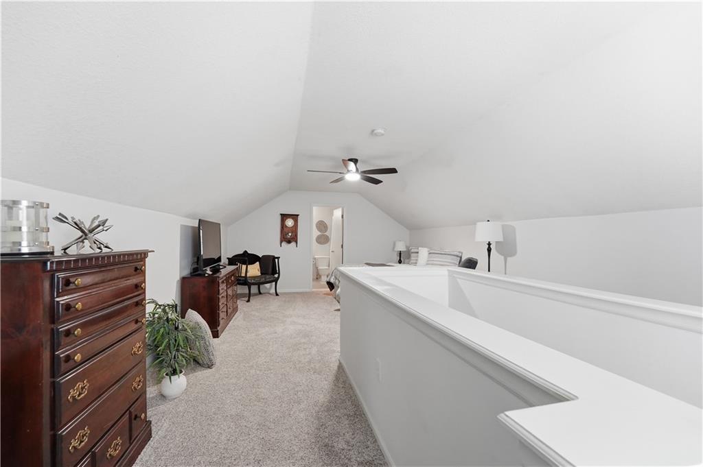 11320 South Pflumm Road Olathe, KS 66215 - Photo 32 of 41