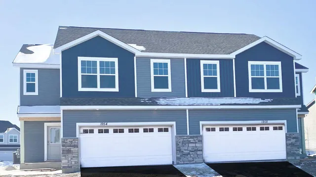 $337,990 | 1954 Highview Terrace, Shakopee, MN 55379