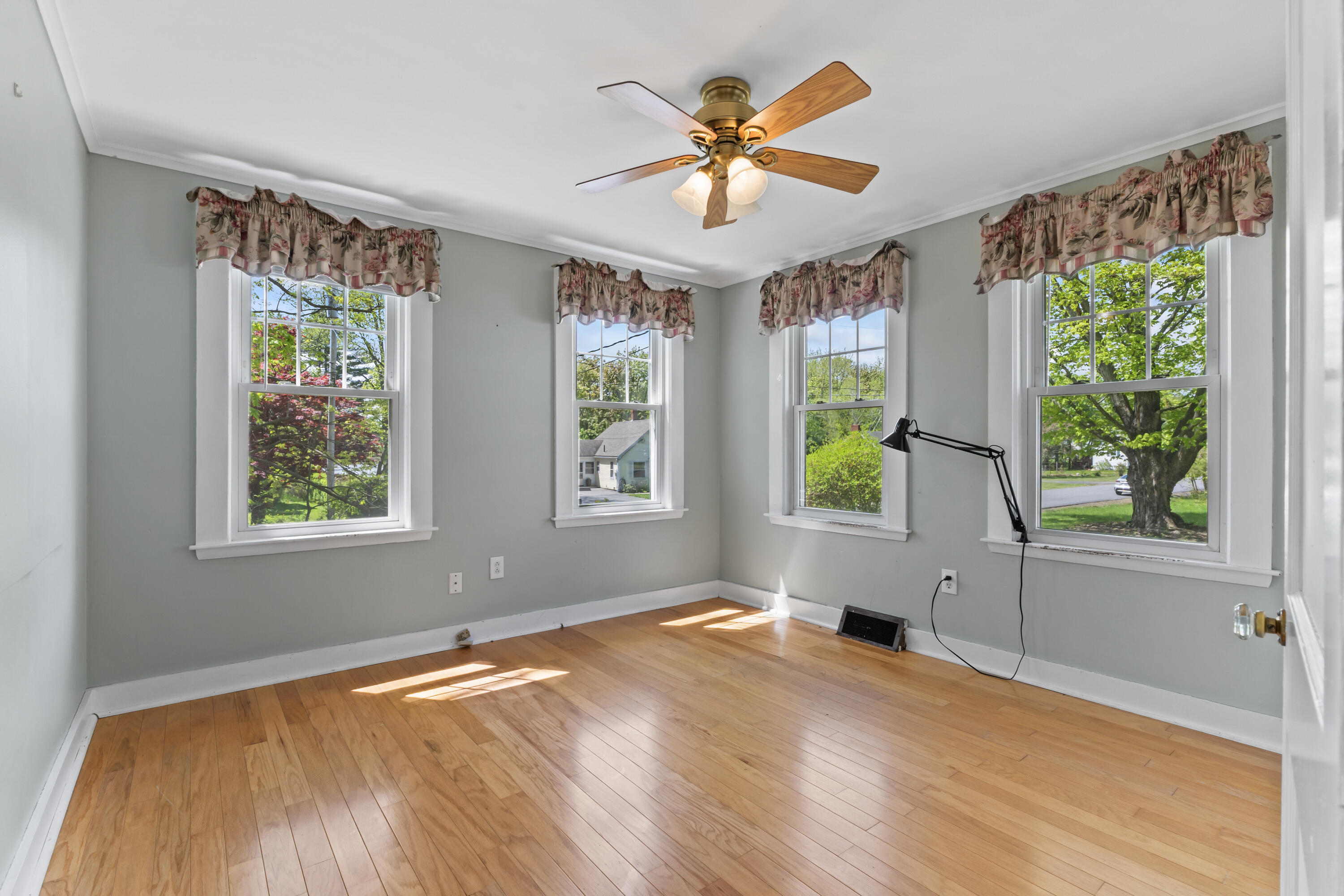 141 Leach Road Eliot, ME 03903 - Photo 26 of 42 141 Leach Rd_126