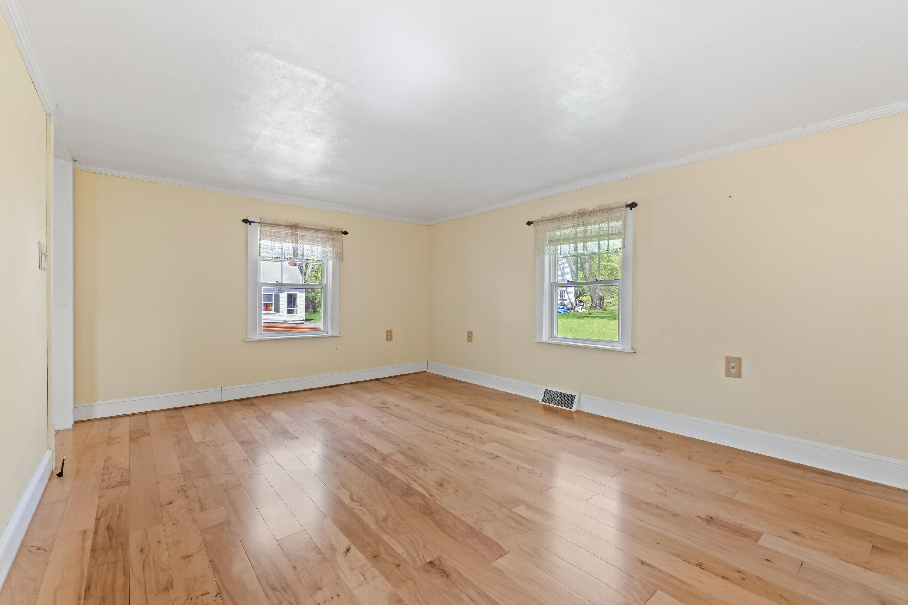 141 Leach Road Eliot, ME 03903 - Photo 31 of 42 141 Leach Rd_119