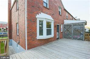 5735 Edgepark Road Baltimore, MD 21239 - Photo 25 of 33 Deck