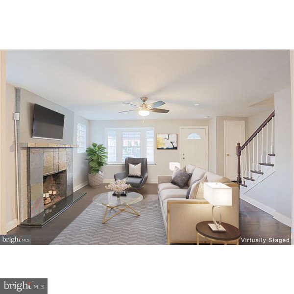 5735 Edgepark Road Baltimore, MD 21239 - Photo 6 of 33 Living Room