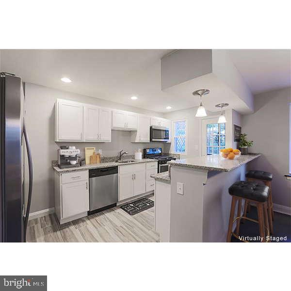 5735 Edgepark Road Baltimore, MD 21239 - Photo 9 of 33 Kitchen View 1