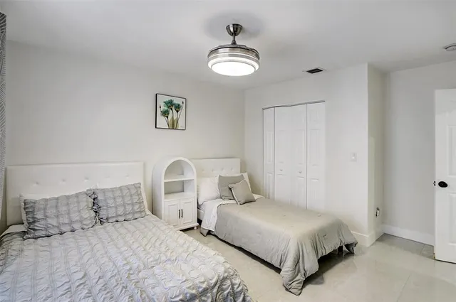 $4,999 | 1129 Northeast 2nd Avenue, Fort Lauderdale, FL 33304