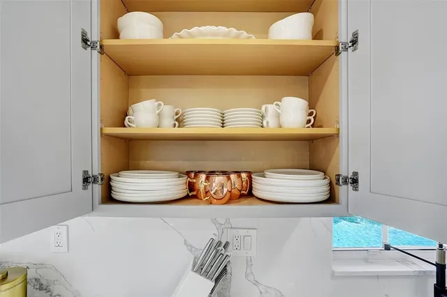 $4,999 | 1129 Northeast 2nd Avenue, Fort Lauderdale, FL 33304