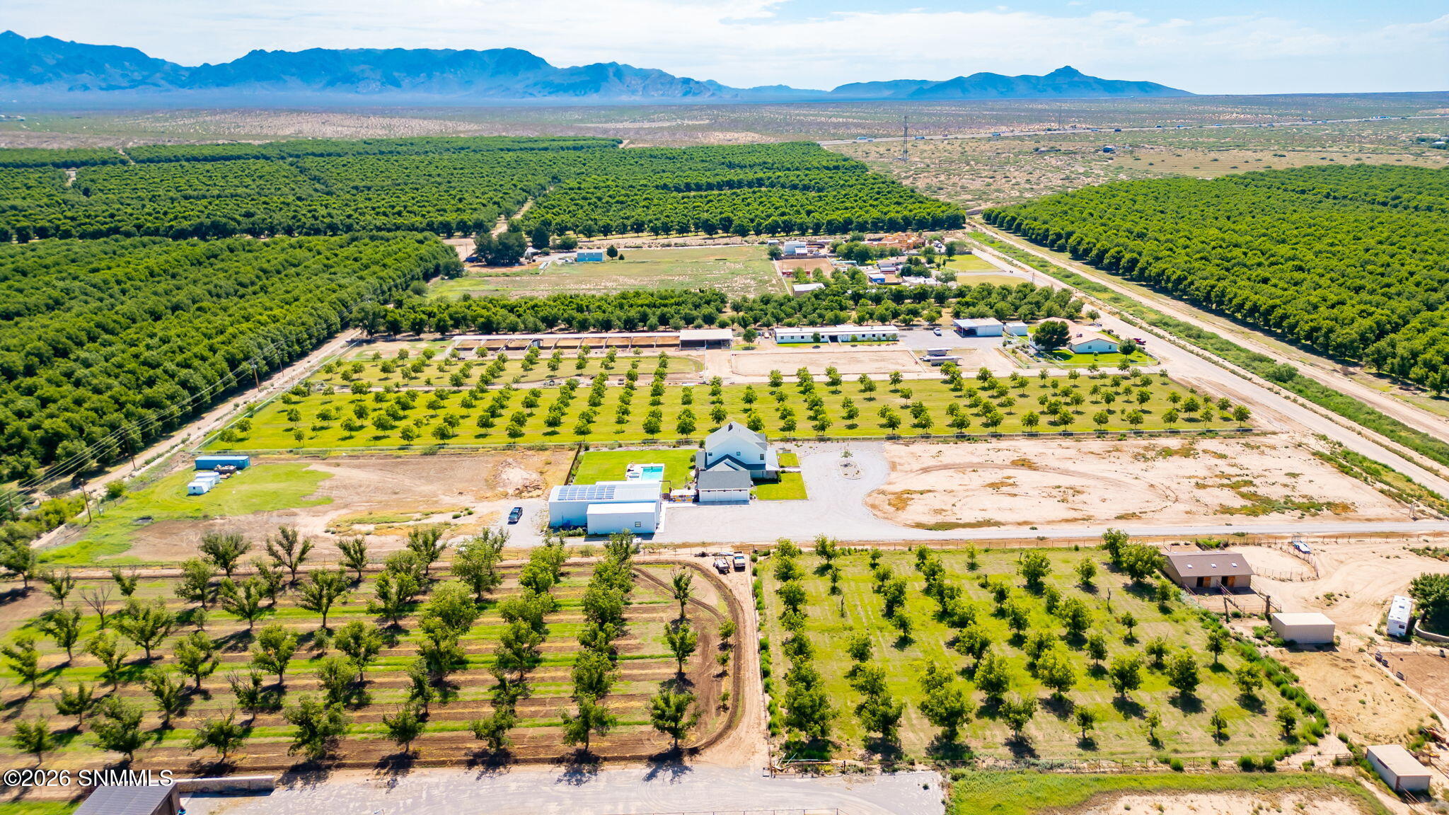 685 Fort Fillmore Road Mesilla Park, NM 88047 - Photo 4 of 90 685 Ft Fillmore-129