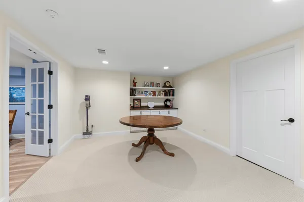 $749,900 | 2125 Timbertrails Road, Lisle, IL 60532