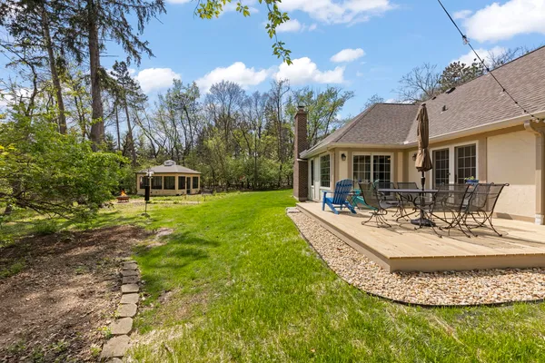 $749,900 | 2125 Timbertrails Road, Lisle, IL 60532