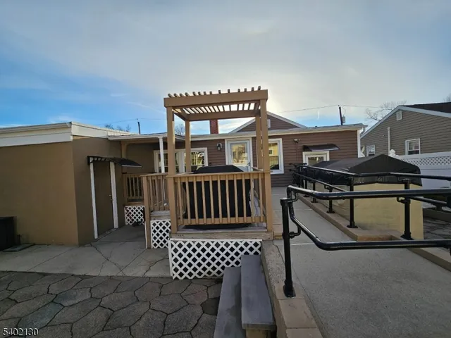 $449,000 | 828 Smith Street, Linden, NJ 07036