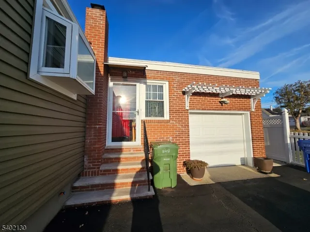 $449,000 | 828 Smith Street, Linden, NJ 07036