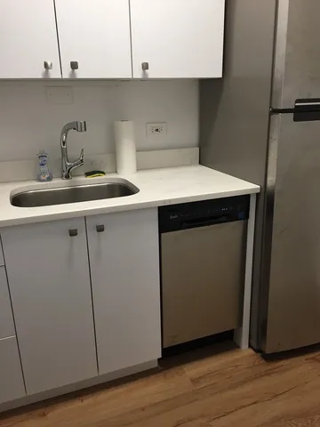 $179,000 | 3600 North Lake Shore Drive, Unit 1603, Chicago, IL 60613