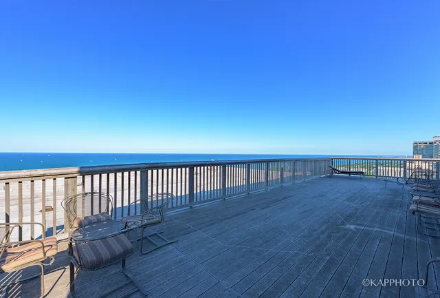 $179,000 | 3600 North Lake Shore Drive, Unit 1603, Chicago, IL 60613