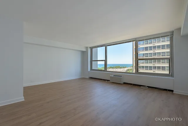 $179,000 | 3600 North Lake Shore Drive, Unit 1603, Chicago, IL 60613