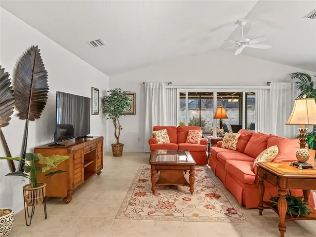 $579,000 | 3698 Robertson Way, The Villages, FL 32163