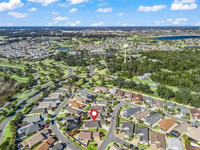 $579,000 | 3698 Robertson Way, The Villages, FL 32163