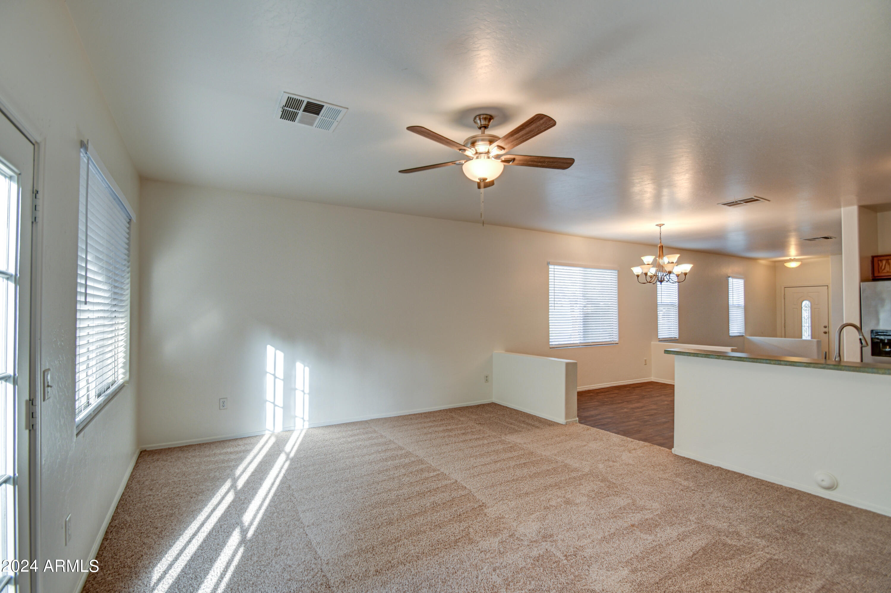 2494 East Del Rio Court Gilbert, AZ 85295 - Photo 9 of 25 Family Room