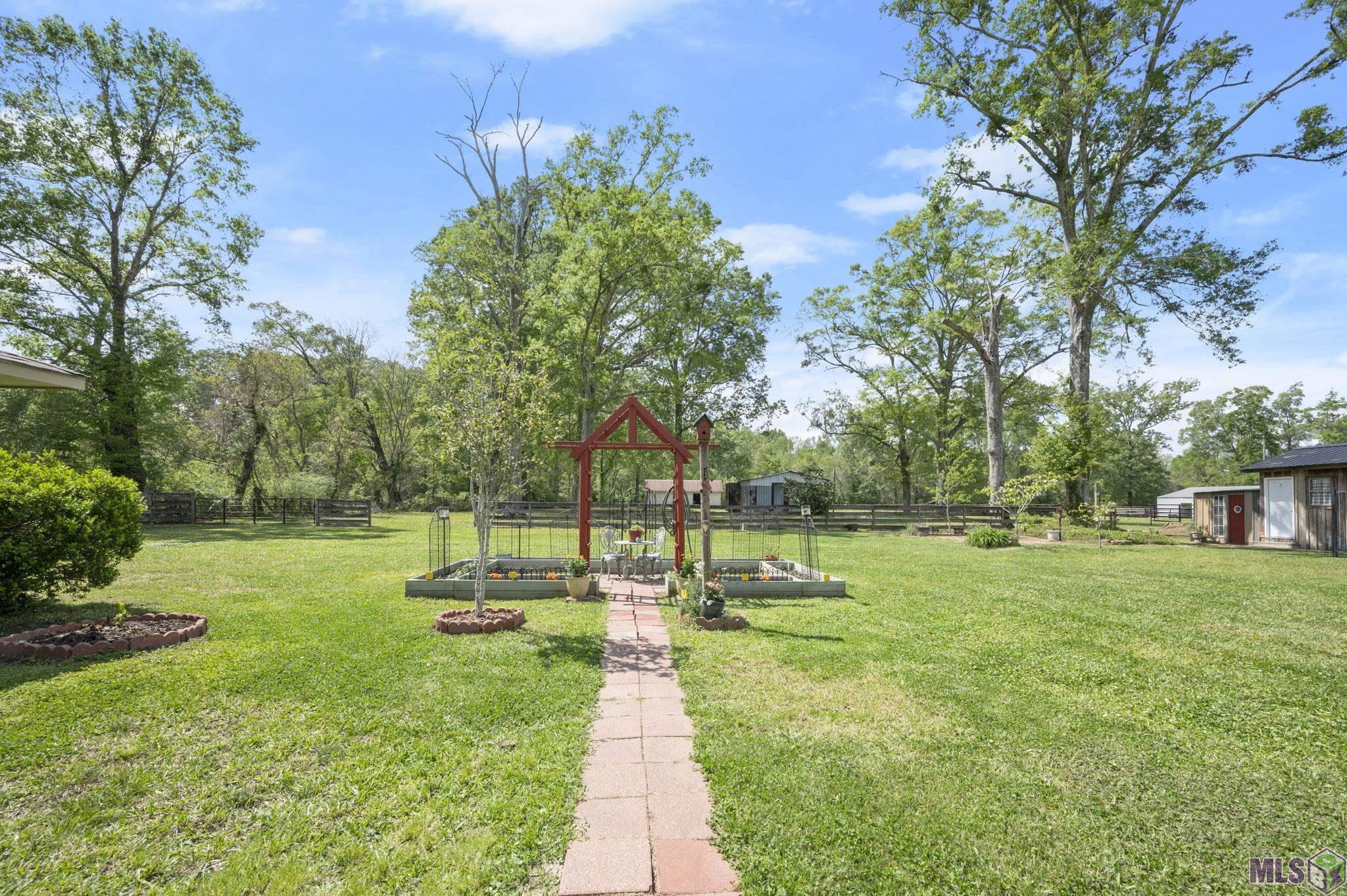 19625 Barnett Road Zachary, LA 70791 - Photo 12 of 26