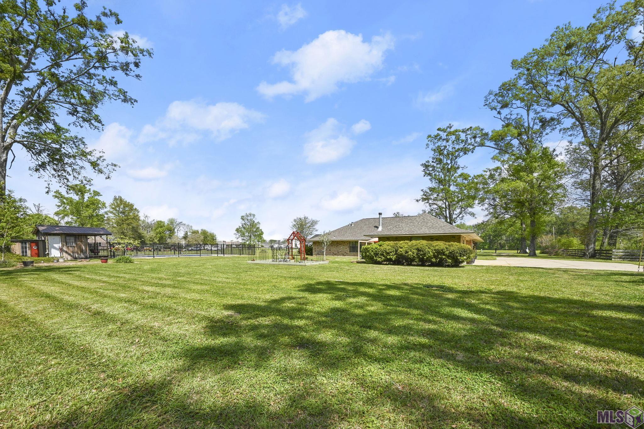 19625 Barnett Road Zachary, LA 70791 - Photo 23 of 26