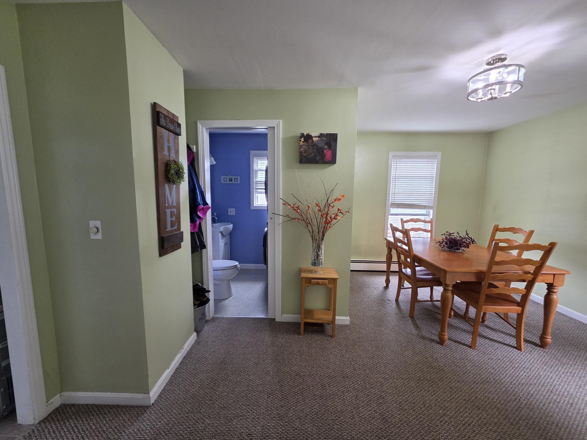 35 Water Street Epping, NH 03042 - Photo 10 of 26