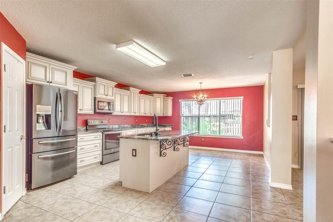 723 Riva Ridge Drive Crestview, FL 32539 - Photo 12 of 33 Large island and breakfast area