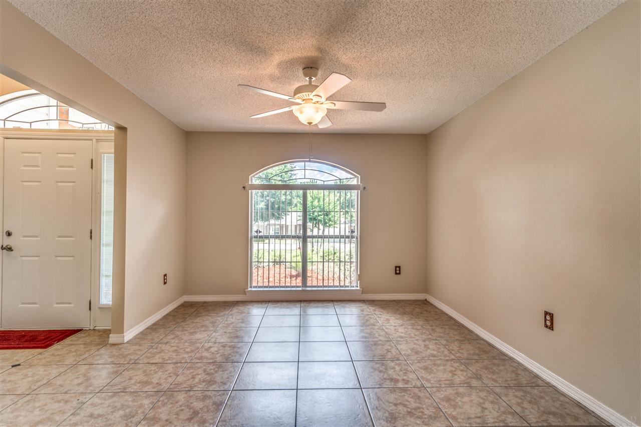 723 Riva Ridge Drive Crestview, FL 32539 - Photo 8 of 33 Use for crafts, music, or home office