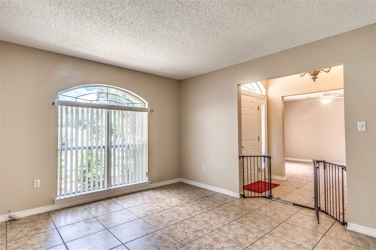 723 Riva Ridge Drive Crestview, FL 32539 - Photo 9 of 33 Great space for formal entertaining