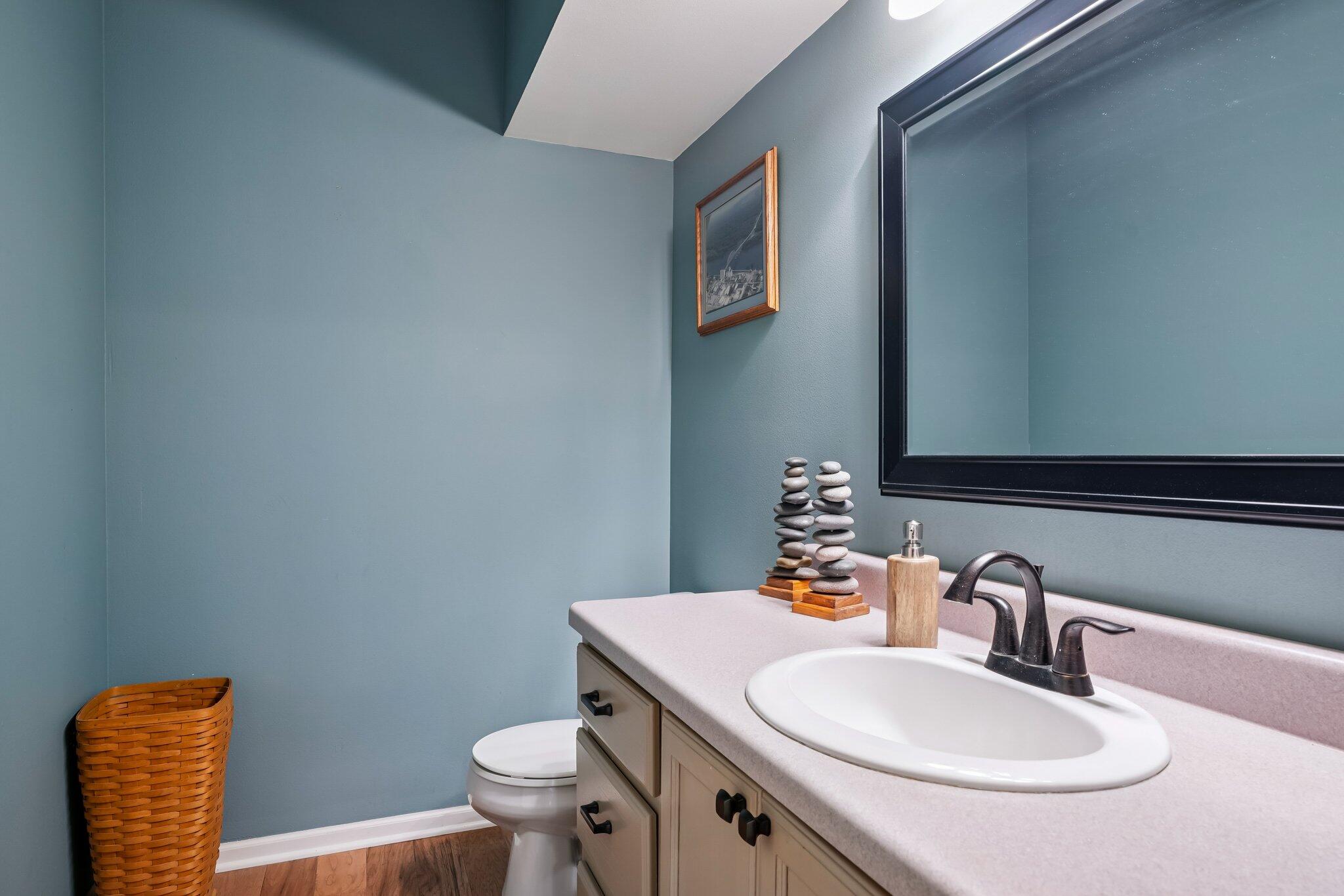 2245 Patrick Lane Waukesha, WI 53188 - Photo 22 of 55 22-web-or-mls-Patrick Ln-S2312-022