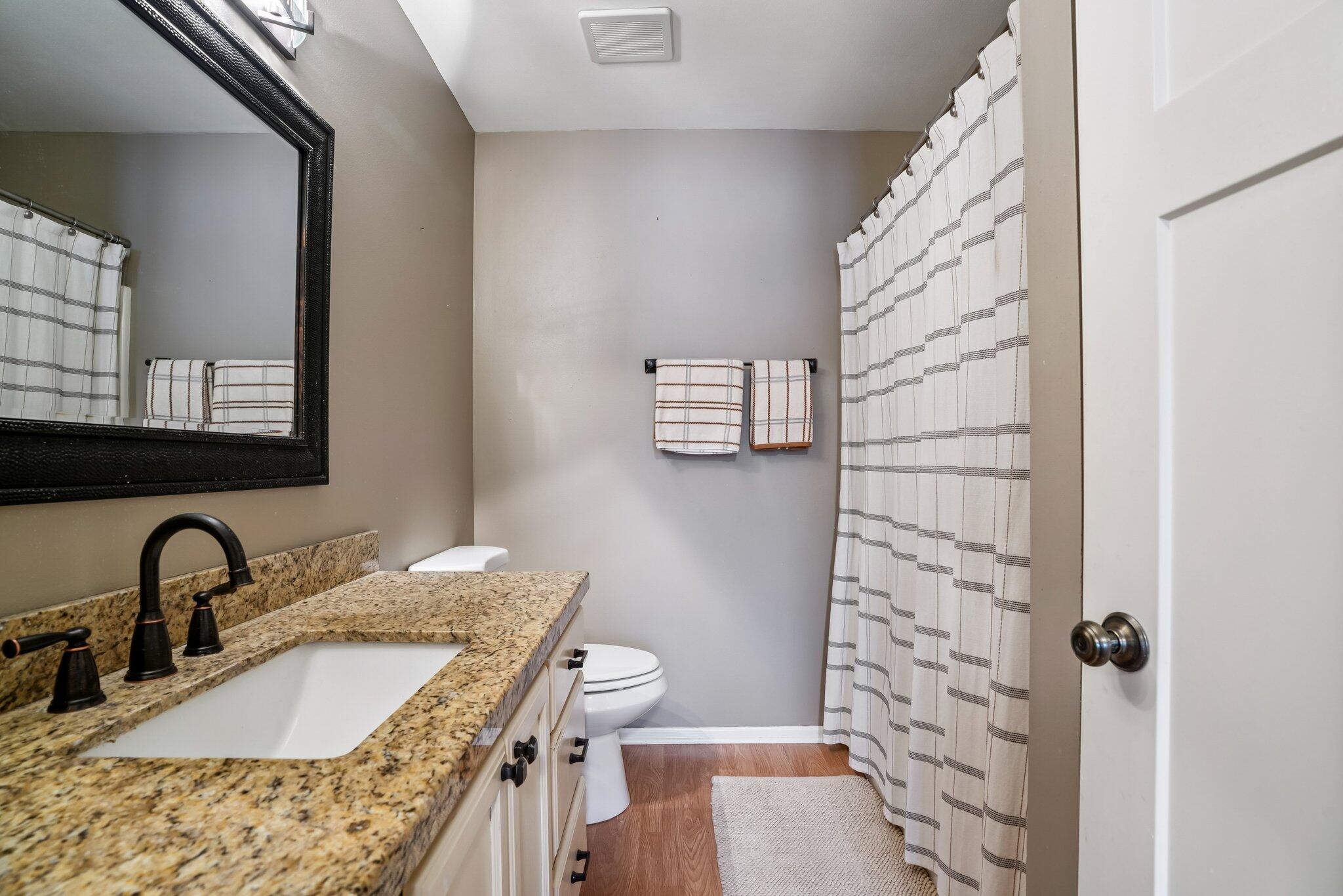 2245 Patrick Lane Waukesha, WI 53188 - Photo 27 of 55 27-web-or-mls-Patrick Ln-S2312-027