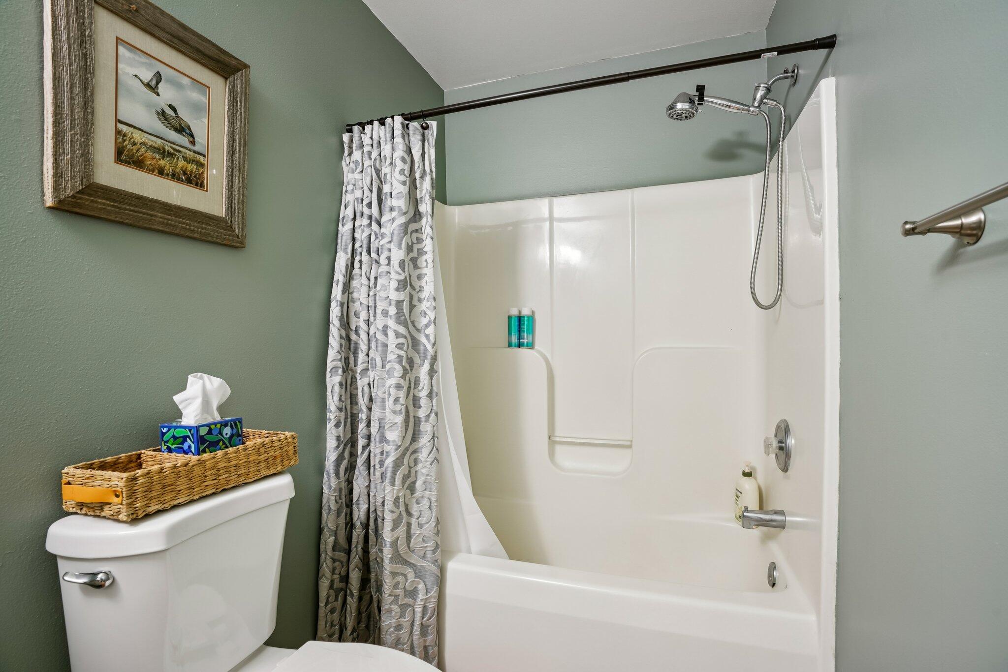 2245 Patrick Lane Waukesha, WI 53188 - Photo 30 of 55 30-web-or-mls-Patrick Ln-S2312-030