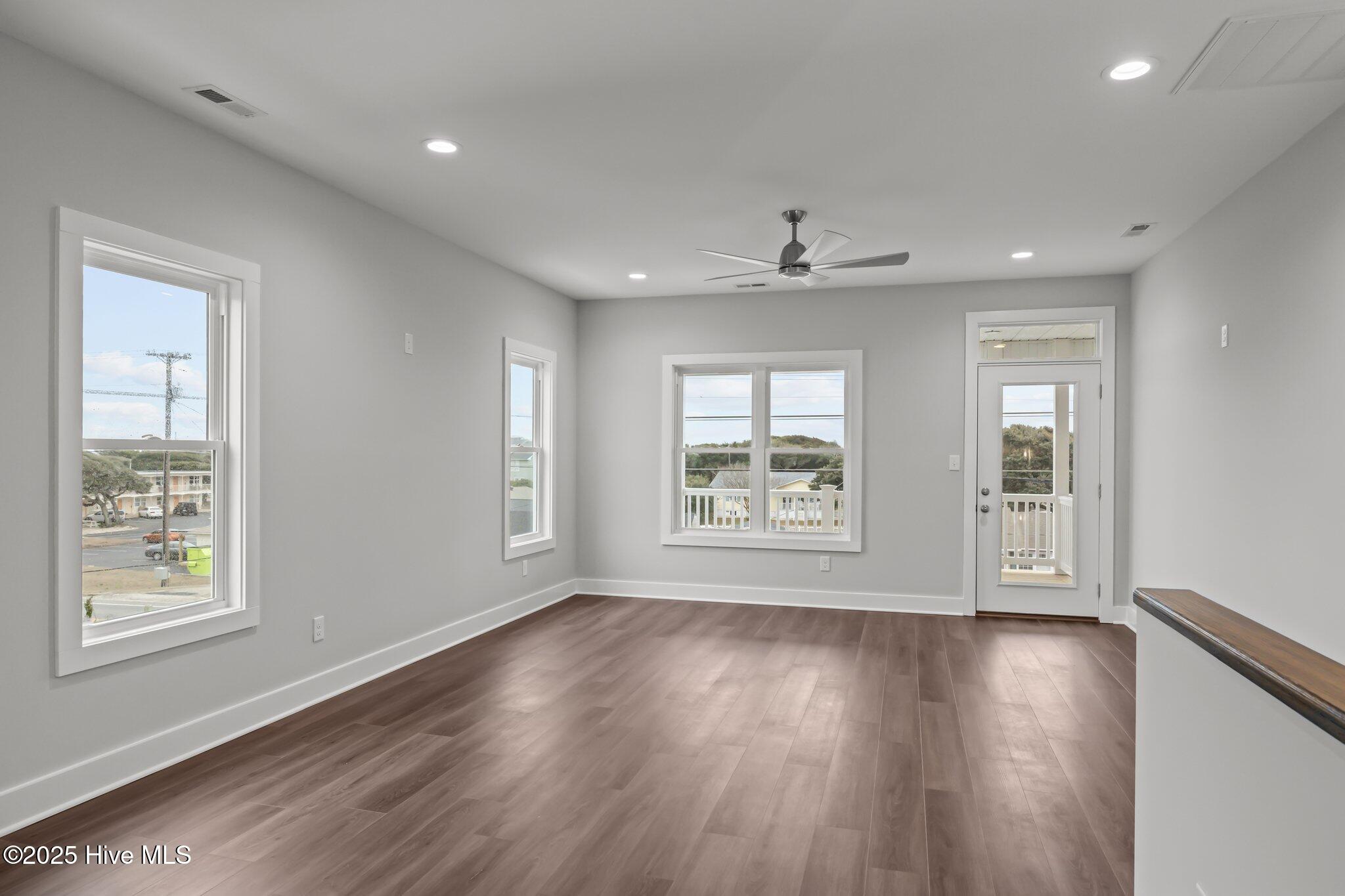 1374 Salter Path Road Atlantic Beach, NC 28512 - Photo 37 of 72 Living