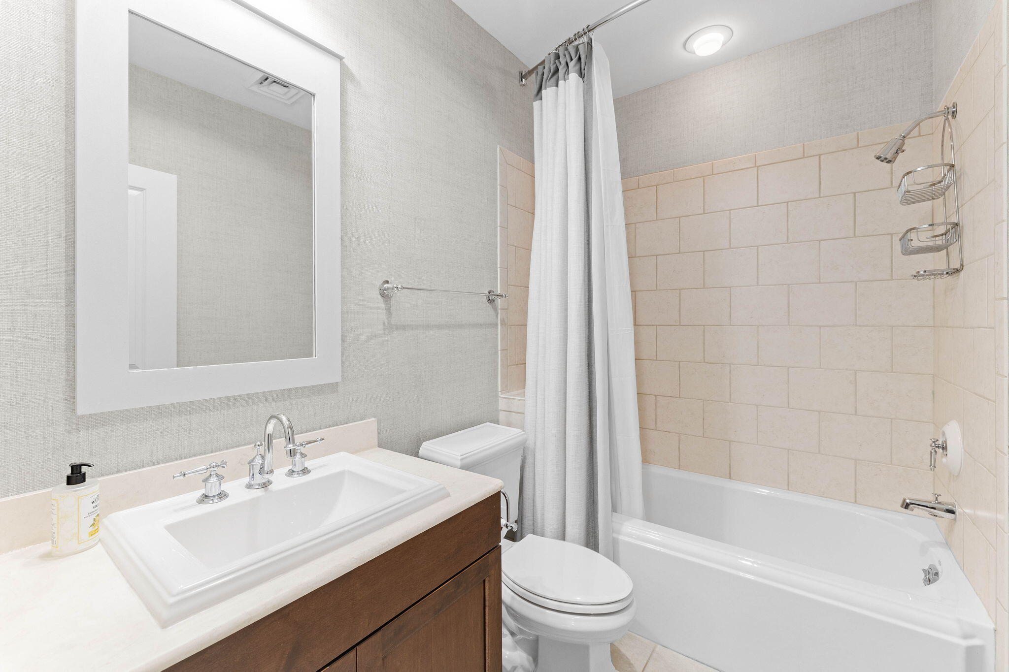 37 Compass Point Way South, Unit 110 Inlet Beach, FL 32461 - Photo 27 of 51 En Suite Bath 3