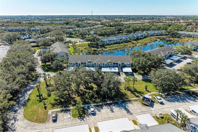 $250,000 | 416 Laurel Lake Drive, Unit 202, Venice, FL 34292