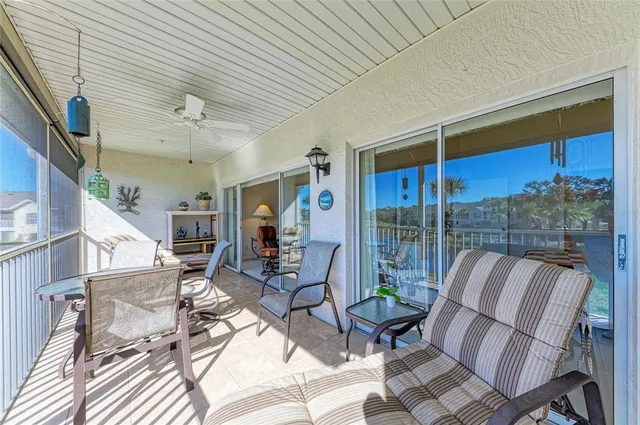 $250,000 | 416 Laurel Lake Drive, Unit 202, Venice, FL 34292