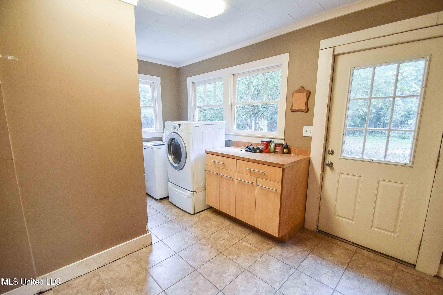 104 Overby Street Brandon, MS 39042 - Photo 7 of 16 20220104232508821356000000-o