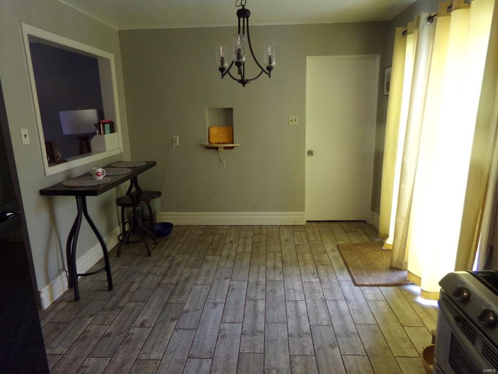 631 Royal Heights Road Belleville, IL 62226 - Photo 11 of 27 Gallery Image 11