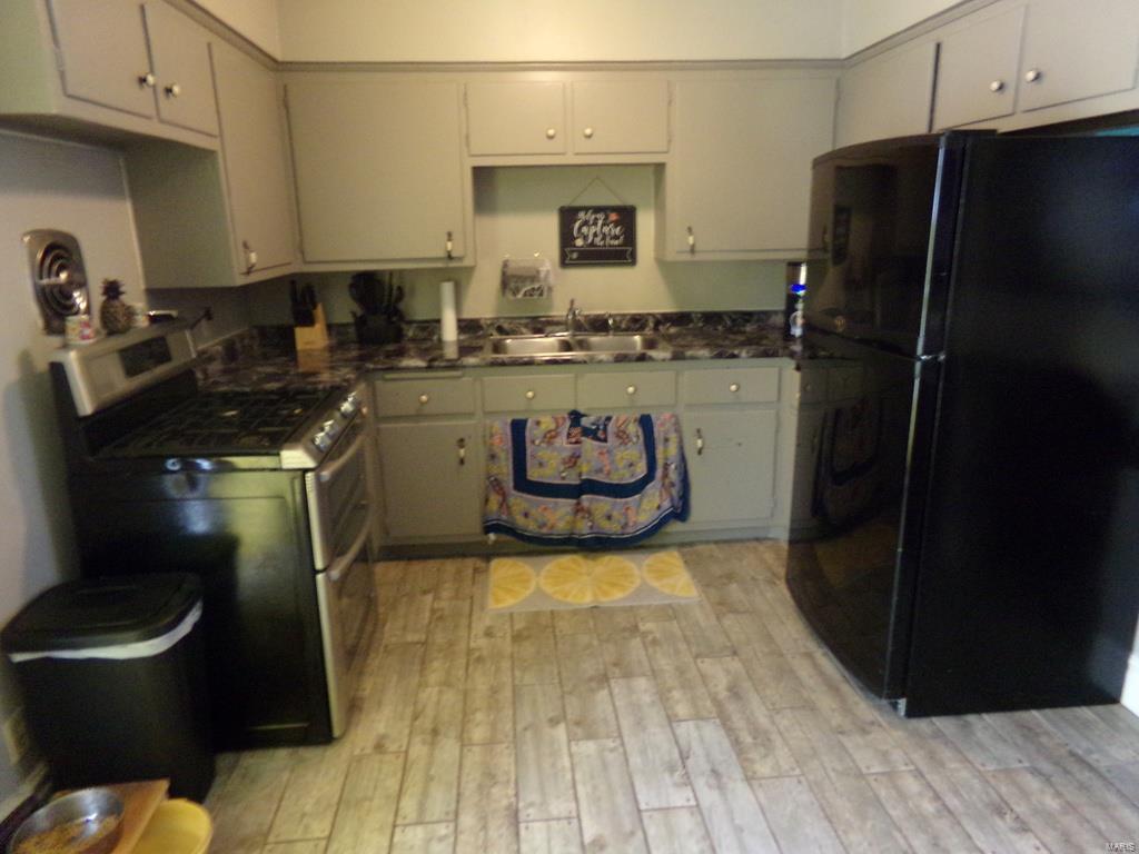 631 Royal Heights Road Belleville, IL 62226 - Photo 14 of 27 Gallery Image 14